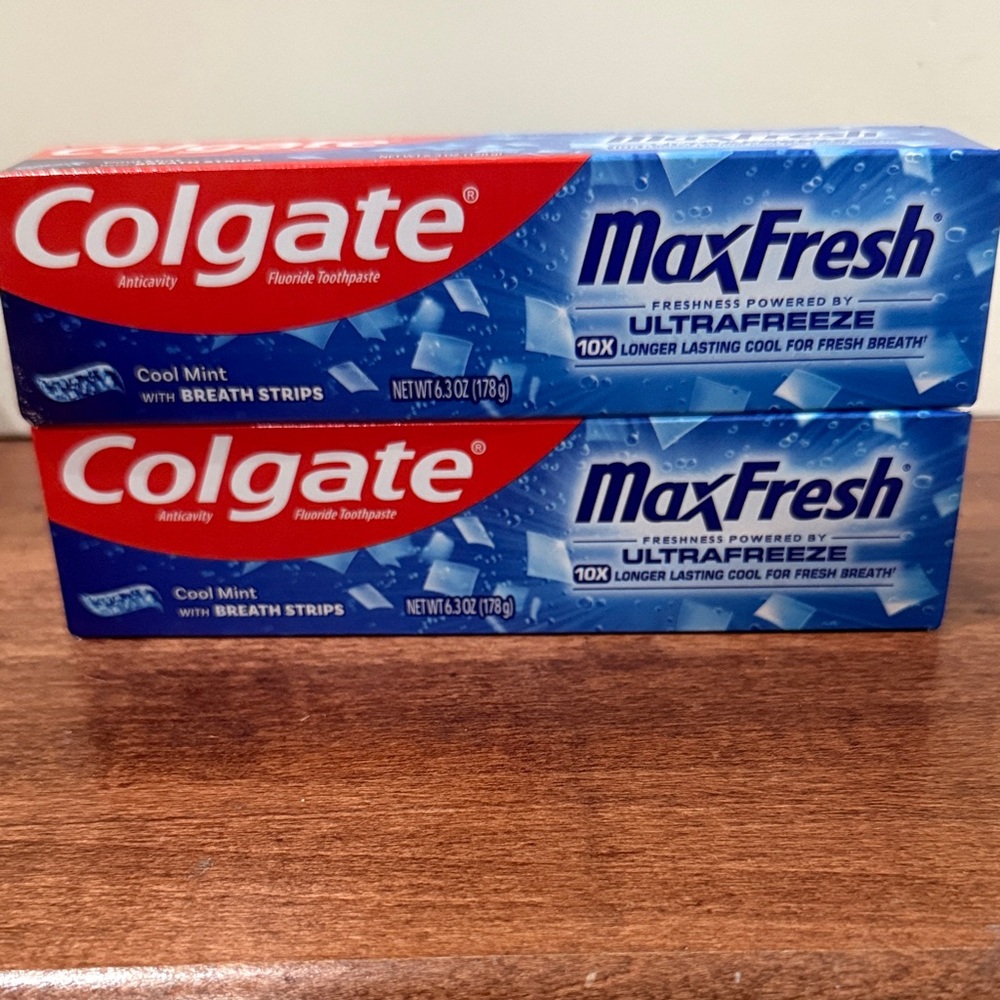 NWT Colgate MaxFresh Cool Mint Toothpaste ultra freeze